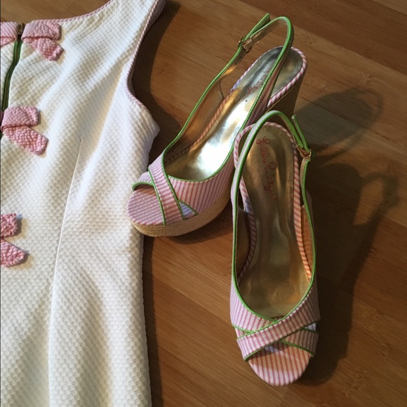 Lilly Pulitzer Wedges - Picture 2 of 3