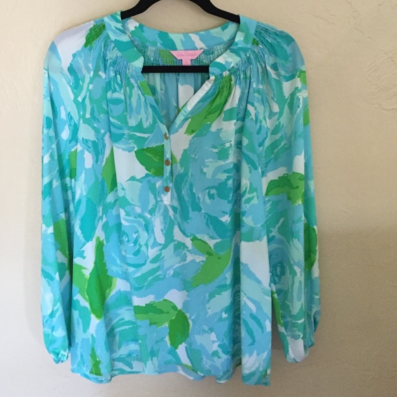 Poolside blue first impressions Elsa