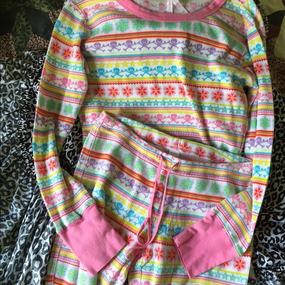 Victoria's Secret thermal pj set skulls Xs 🎀