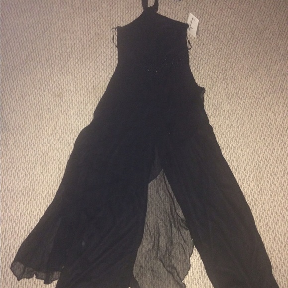 NEW Silk Night Out Romper with sequins 🌺 - Picture 4 of 4