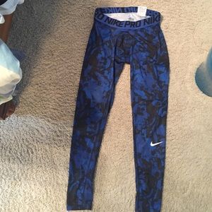 Nike compression tights