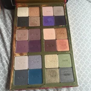 Tarte eyeshadow palette