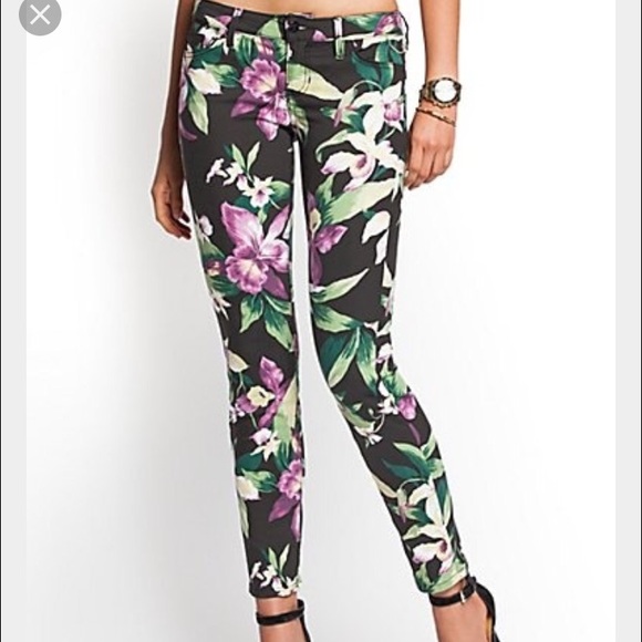 Guess- Kate Black Tropical Pants