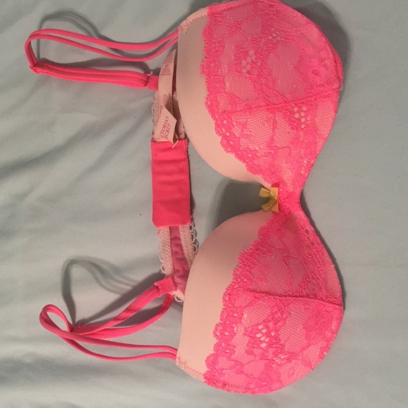 Lace VS demi bra