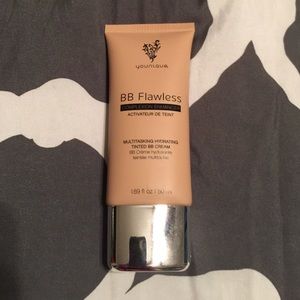 Bisque colored Younique BB Flawless