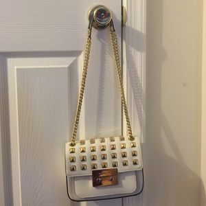 Michael Kors Sloan Studded white w/gold hardware
