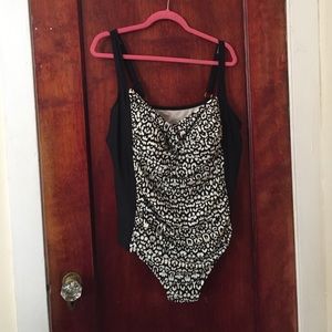 Ava Viv Plus Size Swimsuit