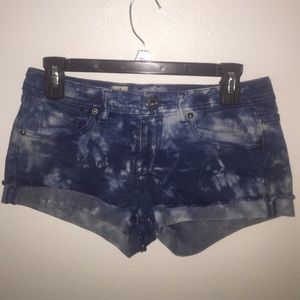 SALE NEW Volcom jean shorts!