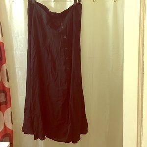 Maxi button down black skirt