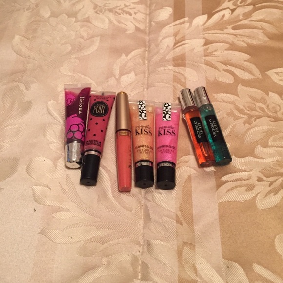 Lippie bundle!!!