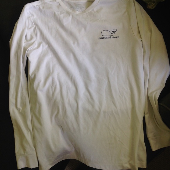 Vineyard vines white long sleeve