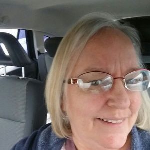 Meet your Posher, Janet