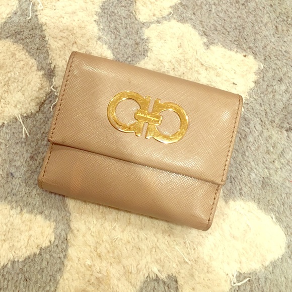 100% AUTHENTIC Salvatore Ferragamo Wallet