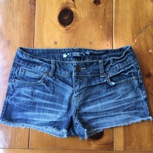 d e n i m   s h o r t s