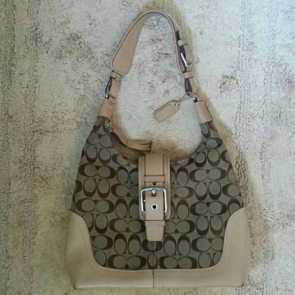 Coach Handbags - Coach handbag