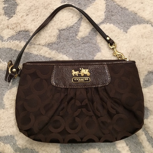 *Authentic* Coach wristlet