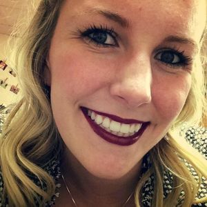 Meet your Posher, Adie