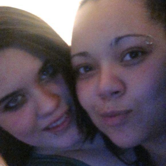 Meet your Posher, Bella