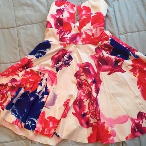 Floral circle dress. Never worn! Flowy and fun!