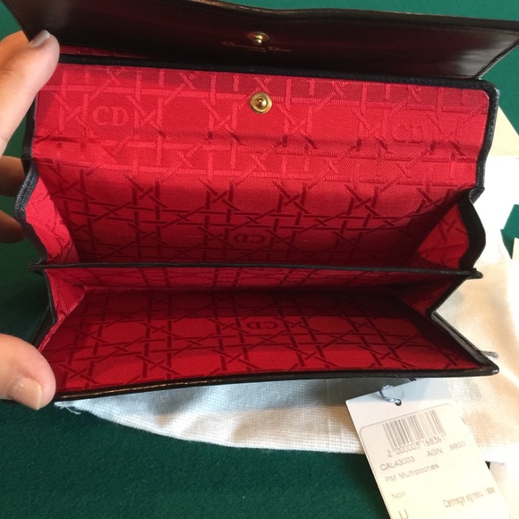 Christian Dior wallet - Picture 3 of 4