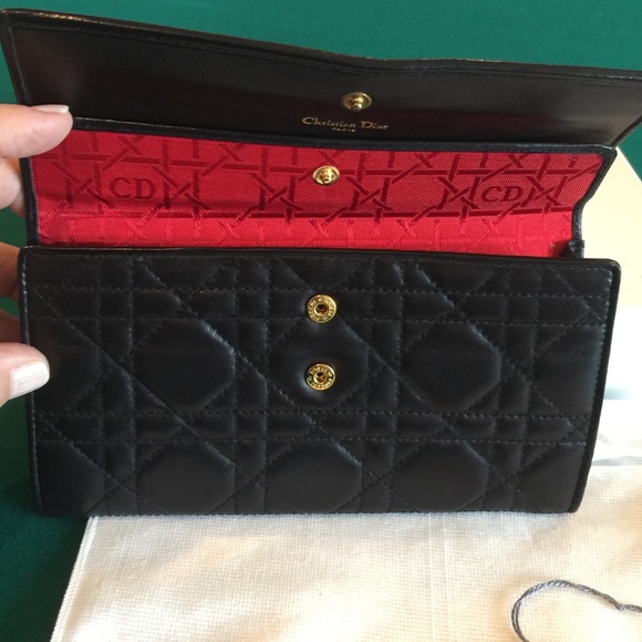 Christian Dior wallet - Picture 4 of 4
