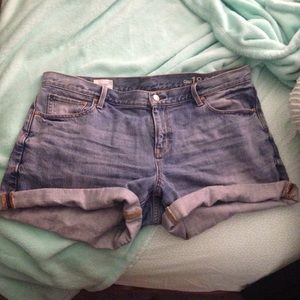 GAP "Sexy Boyfriend Shorts"