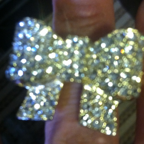 Bow ring