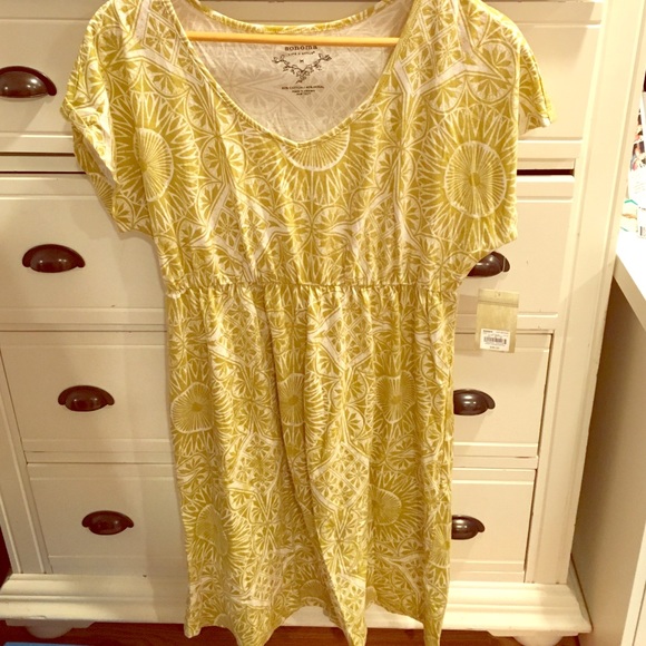 super cute sun dress!