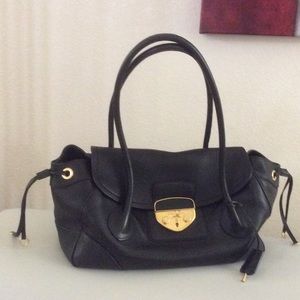 💕MAKE AN OFFER💕 VINTAGE PRADA HANDBAG