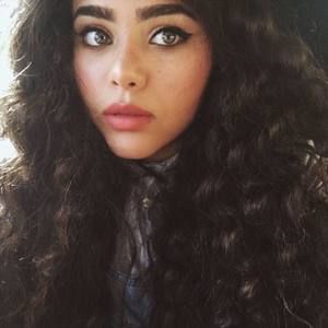 Meet your Posher, Anne