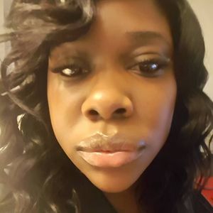 Meet your Posher, Ayanna