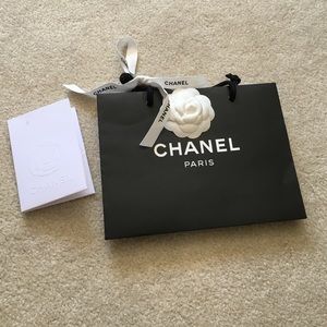 Chanel shopping bag