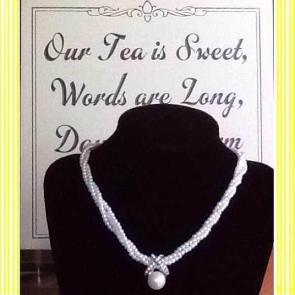 Fashion Pearl twist Love Necklace