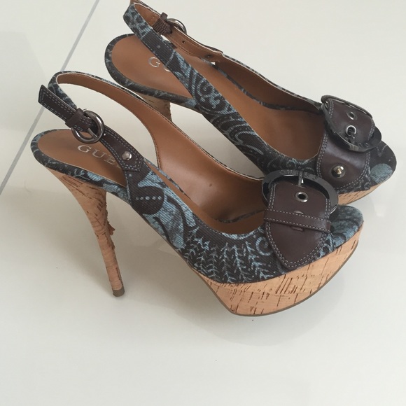 Guess Heels - image 2