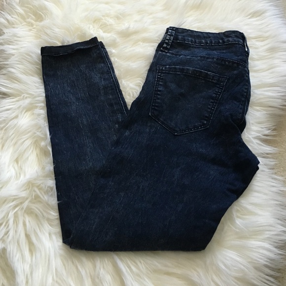 Forever 21 Jean capris