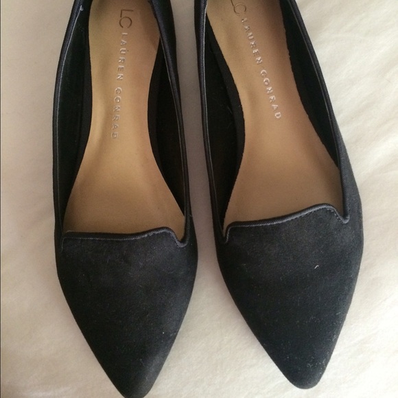 Black Lauren Conrad slip on shoes