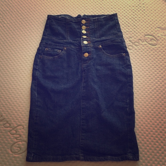 Beautiful Jean Straight skirt