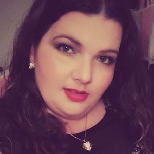 Meet your Posher, Lisset