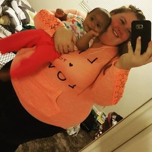 Meet your Posher, Lisa