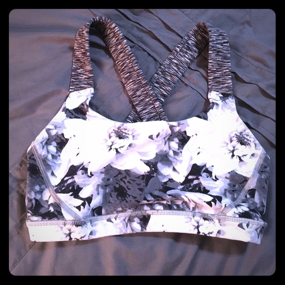 Grey graphic sports bra