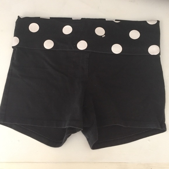 PINK polka dot yoga shorts - Picture 2 of 3