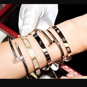 💕Rose gold Love bracelet set