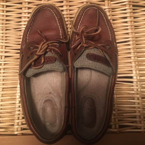 FINAL SALE: Sperry's!