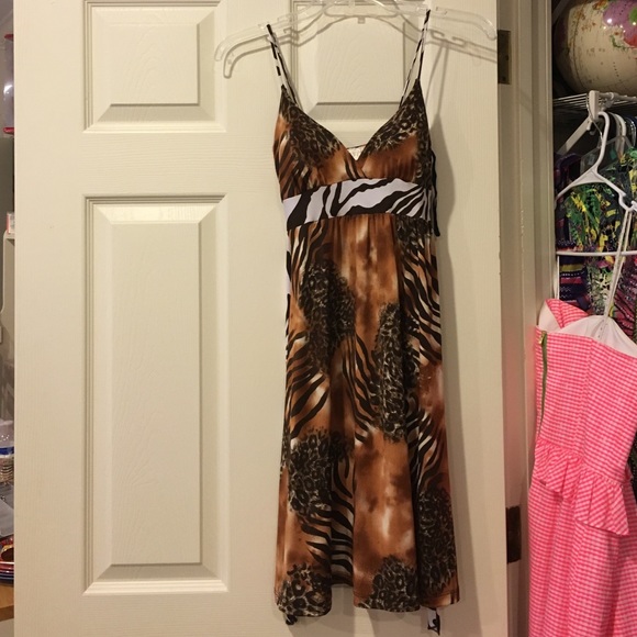 Animal print silky dress: padded bust