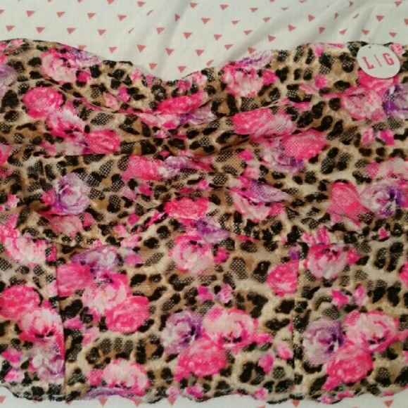 NWT never even tried on VS PINK bralette - Picture 1 of 2