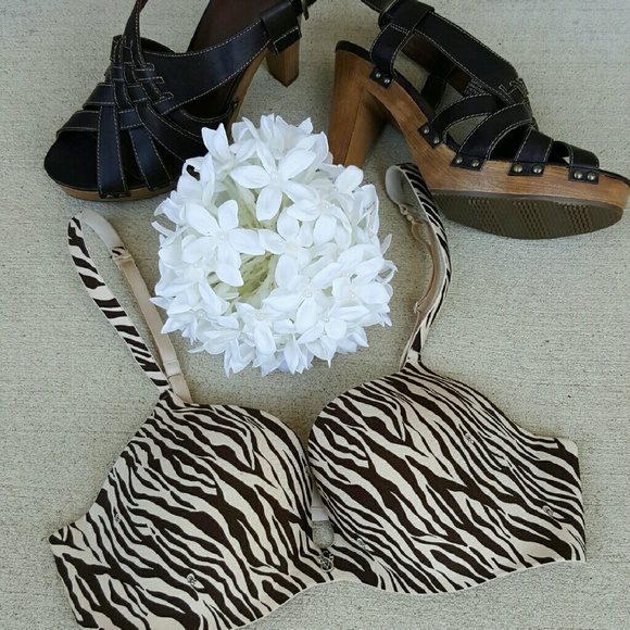 SALE~▪Victoria's secret zebra push-up