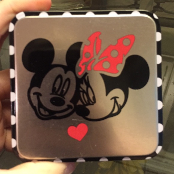 Mickey Mouse Necklace - Picture 3 of 3