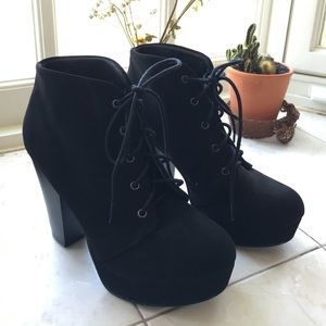 Black velvet heels