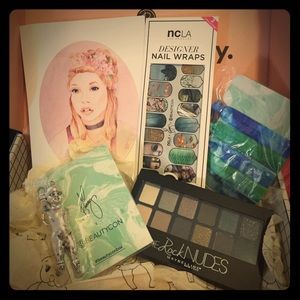 Grav3yardgirl Beautycon Box🎁