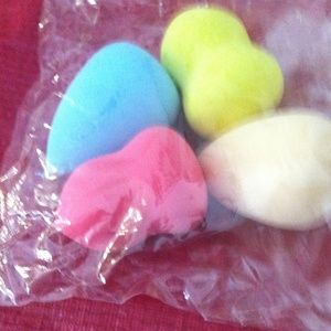 Four piece set of beauty blenders